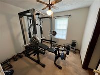 218 Christin Drive, Clinton, TN 37716