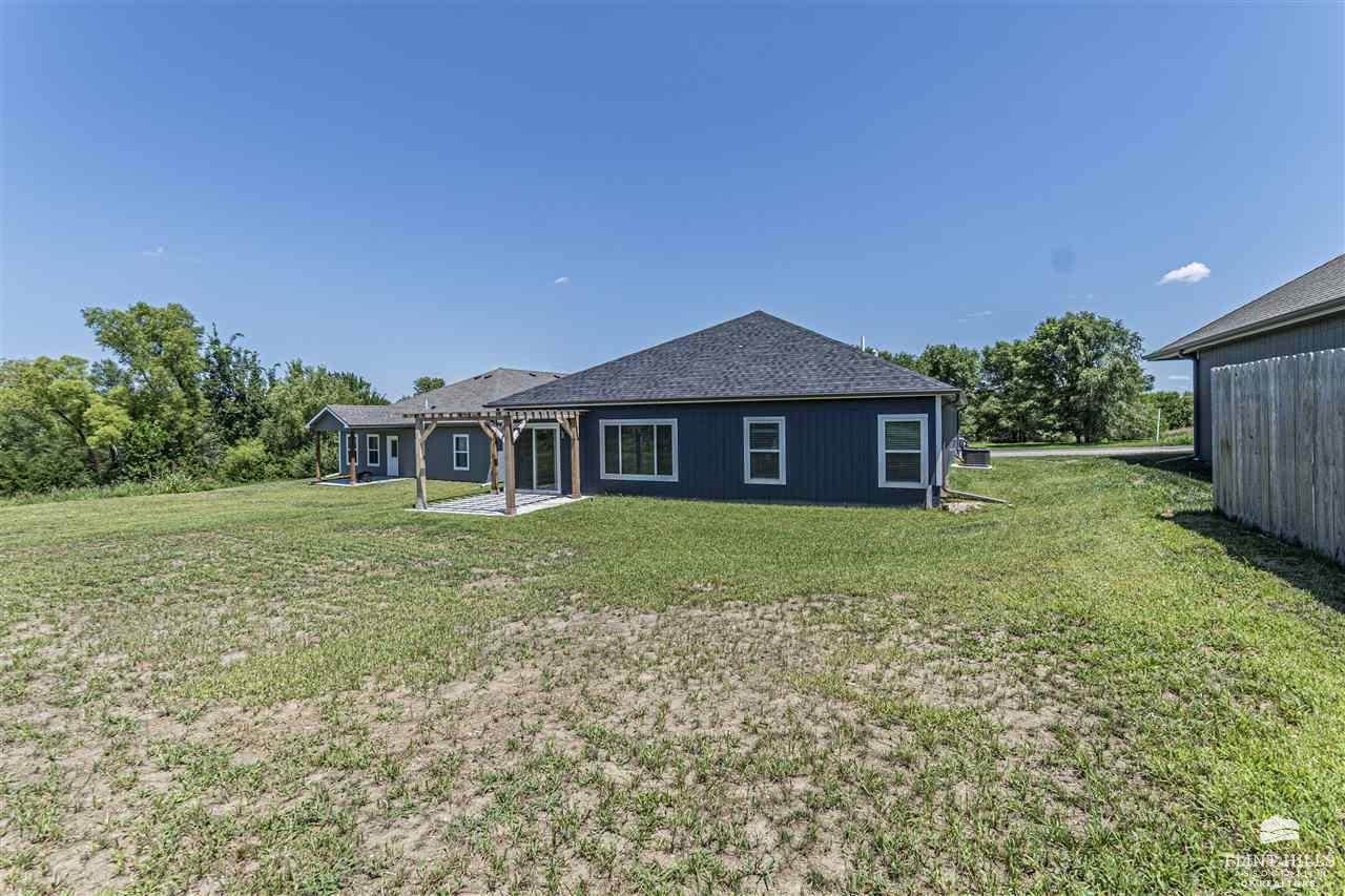 1328 Sutterwoods Road, Junction City, KS 66441