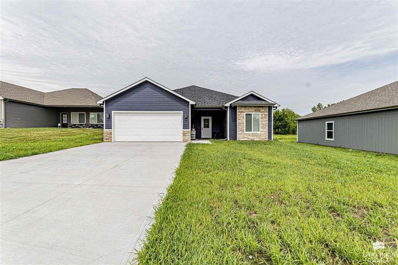 1328 Sutterwoods Road, Junction City, KS 66441