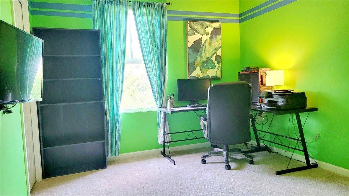 207 Scarlet Drive, Plum Boro, PA 15239