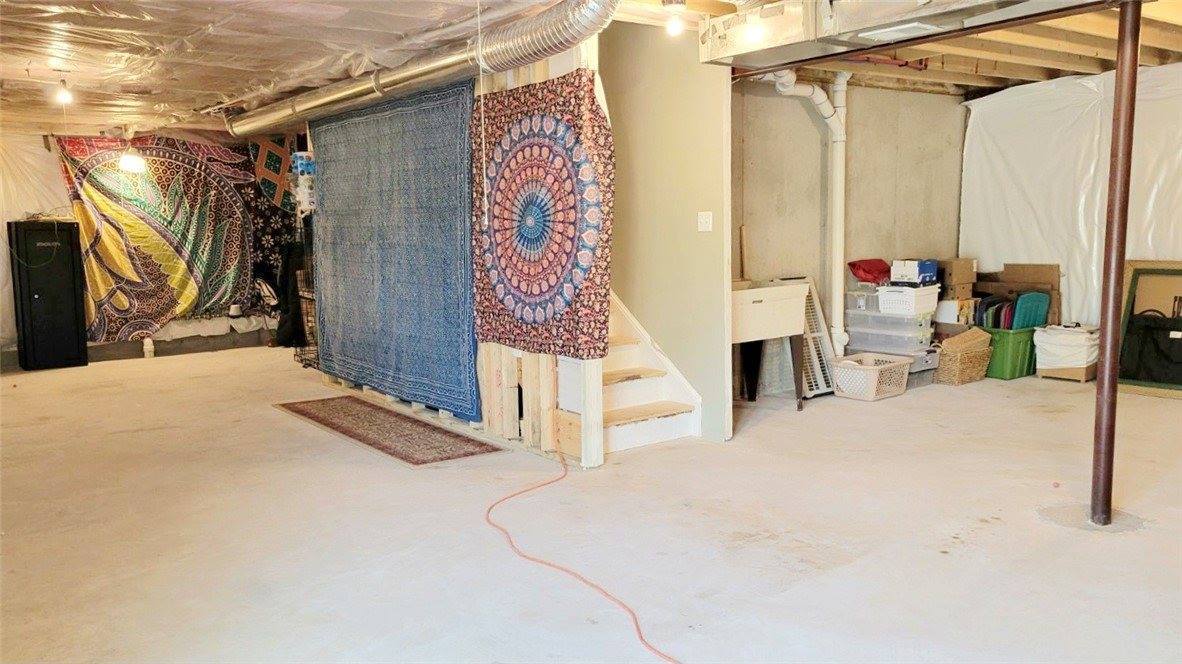 207 Scarlet Drive, Plum Boro, PA 15239