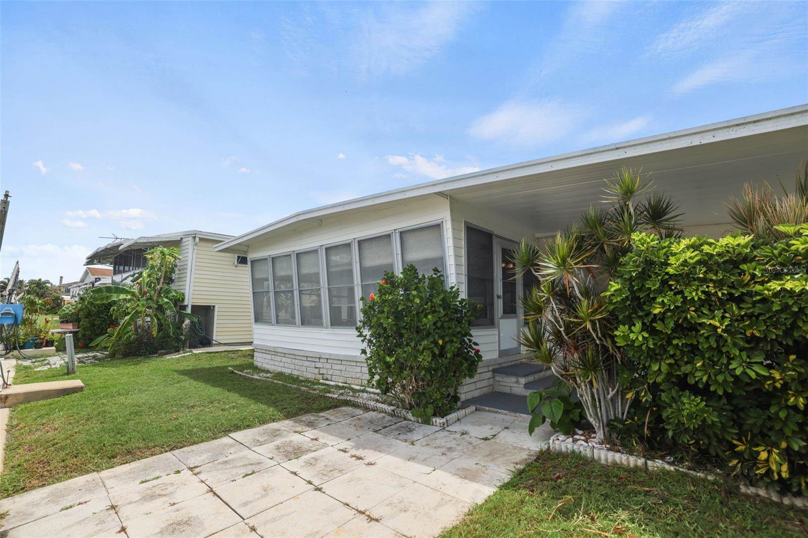 12 Yawl Lane, Palm Harbor, FL 34683