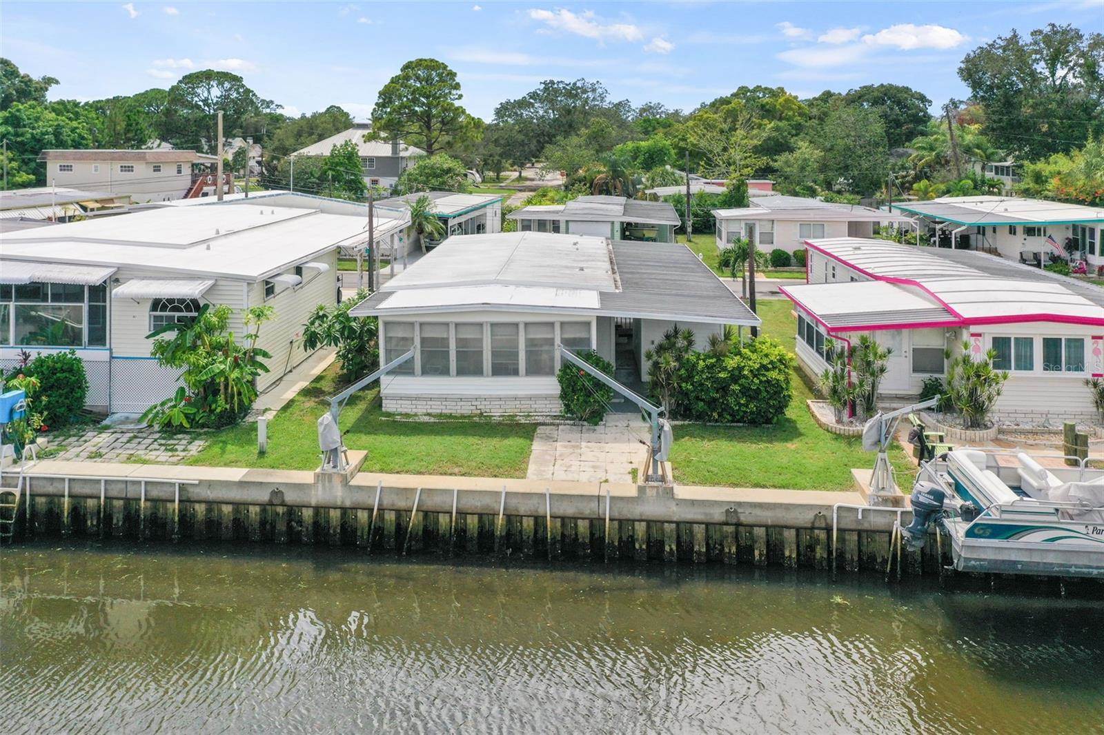 12 Yawl Lane, Palm Harbor, FL 34683