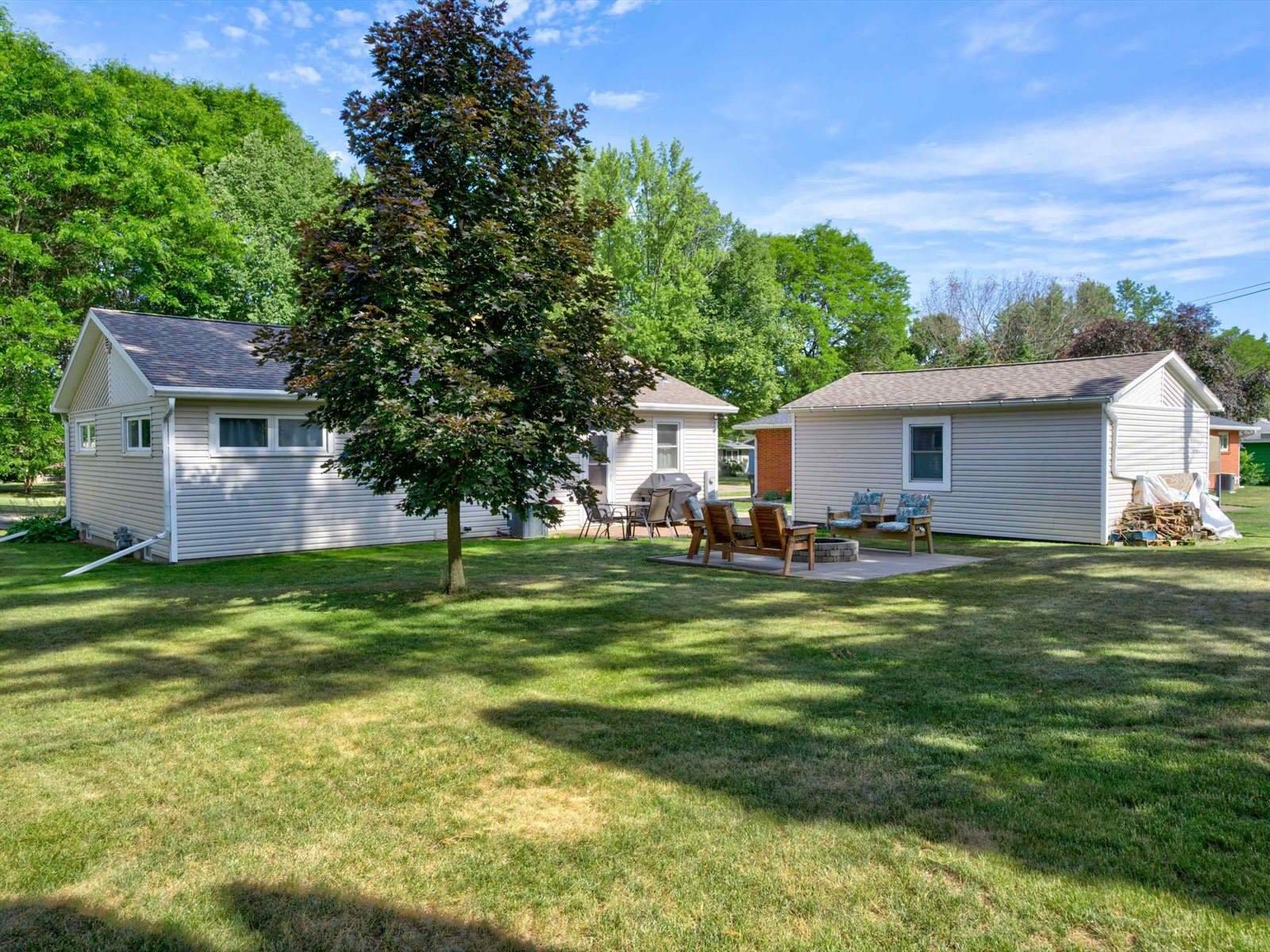 1602 S Palmetto Avenue, Marshfield, WI 54449