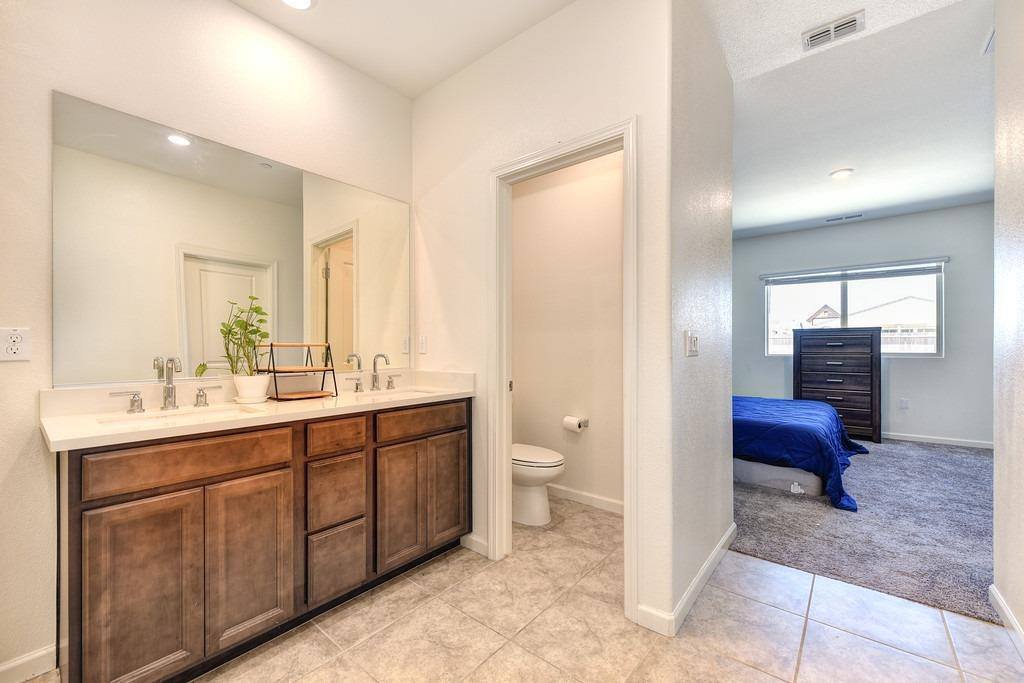 12805 Herringbone Way, Rancho Cordova, CA 95742