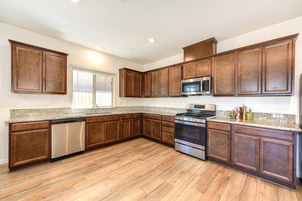 12805 Herringbone Way, Rancho Cordova, CA 95742
