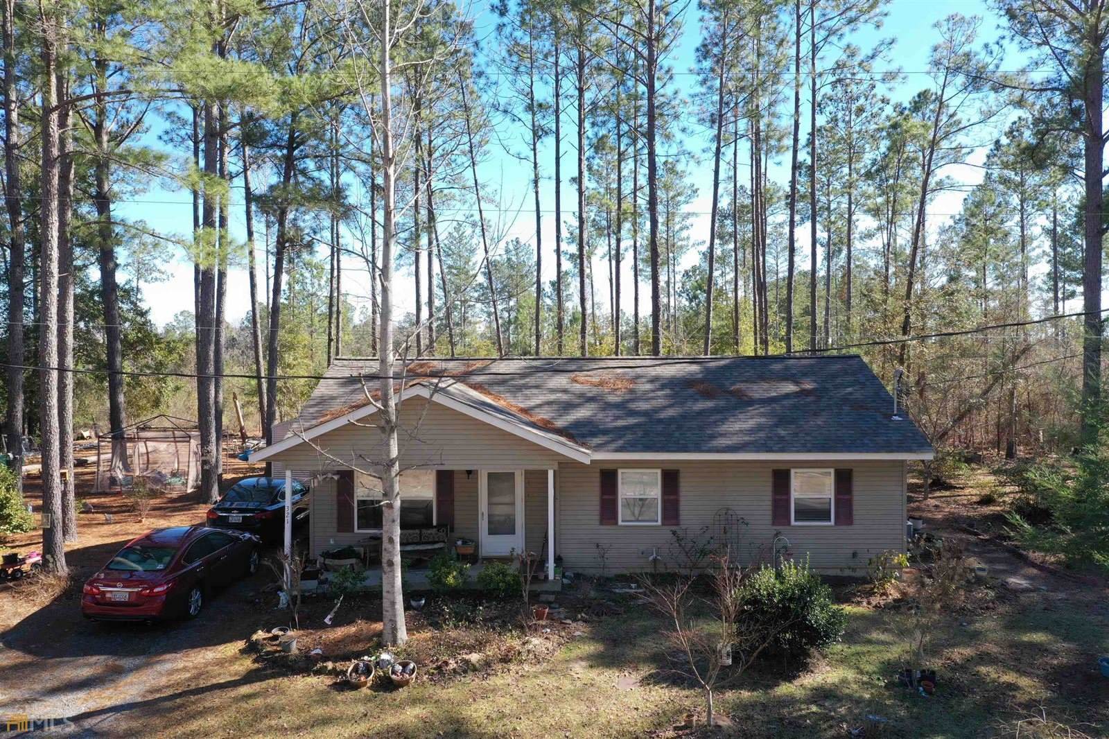 321 Eugene Smith Roads, Eastman, GA 31023