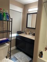 303 West Tenth, Salem, OH 44460