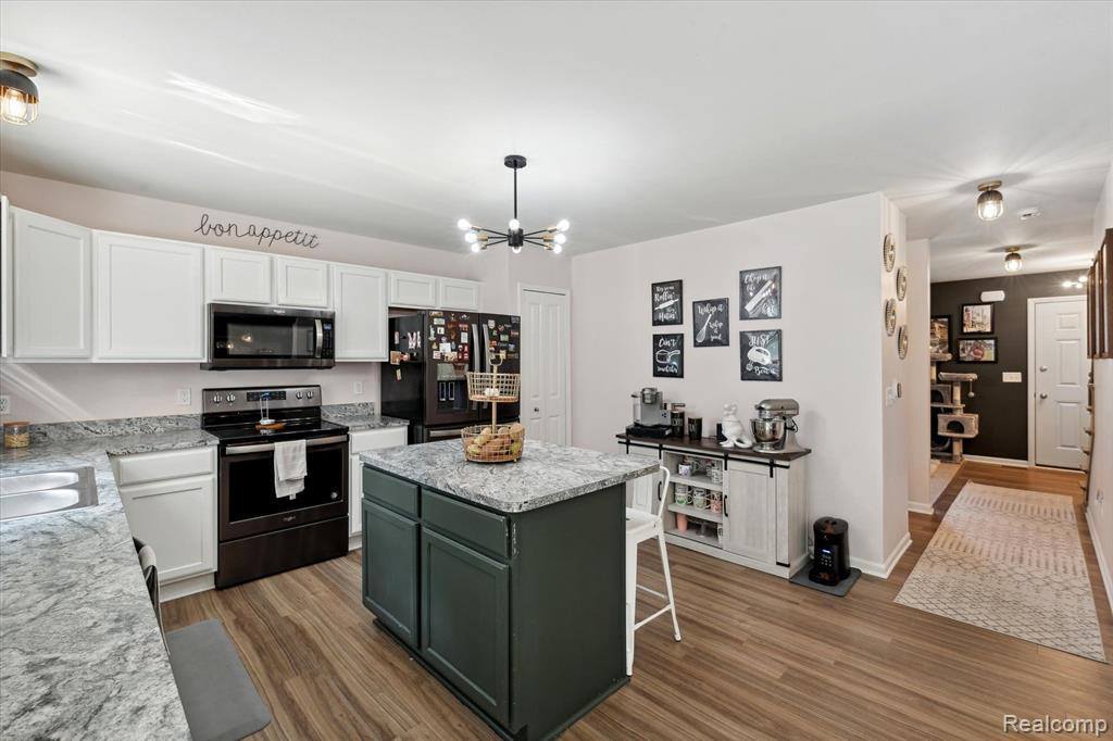 37644 North Dianne Lane, Huron Township, MI 48164