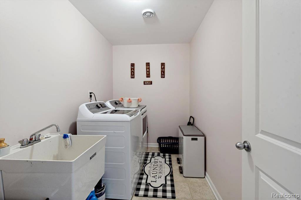 37644 North Dianne Lane, Huron Township, MI 48164