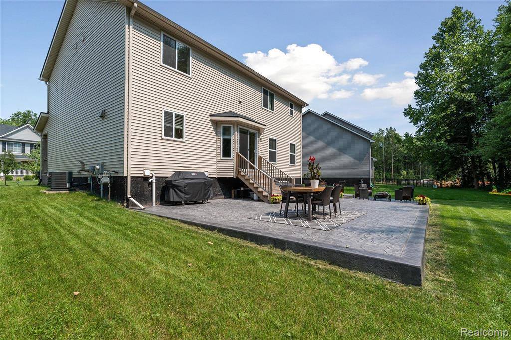 37644 North Dianne Lane, Huron Township, MI 48164