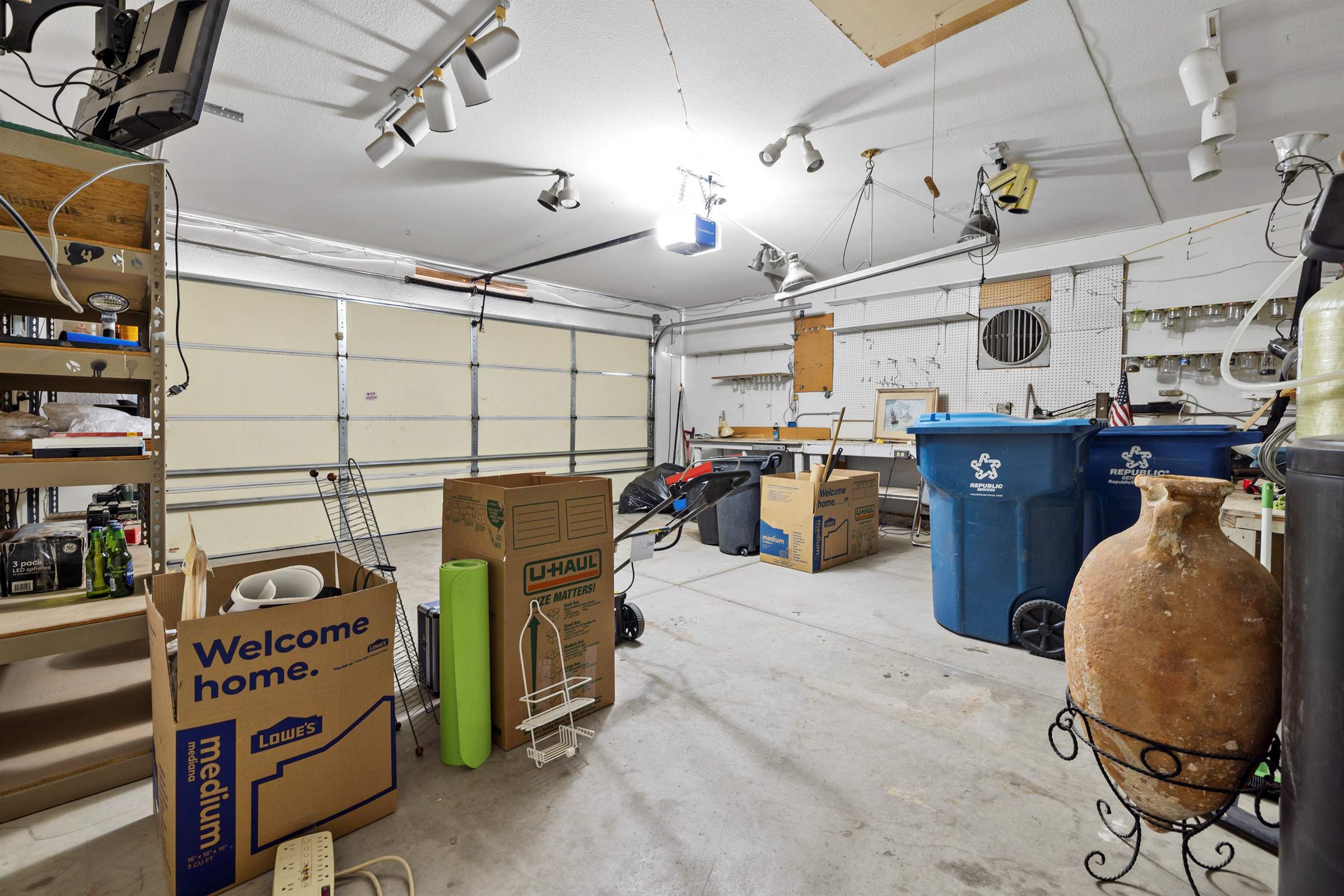 6680 Evening Rain Avenue, Las Vegas, NV 89156