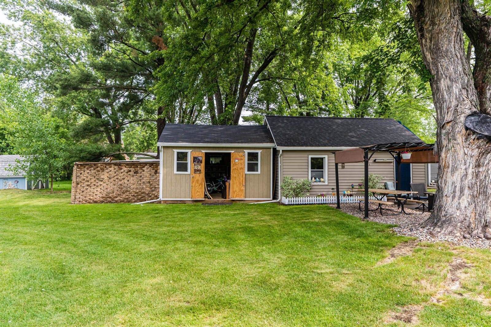 1010 S Clark Avenue, Marshfield, WI 54449