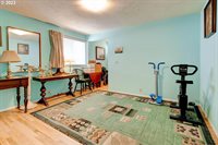 16225 SW Ludwig St, Beaverton, OR 97078