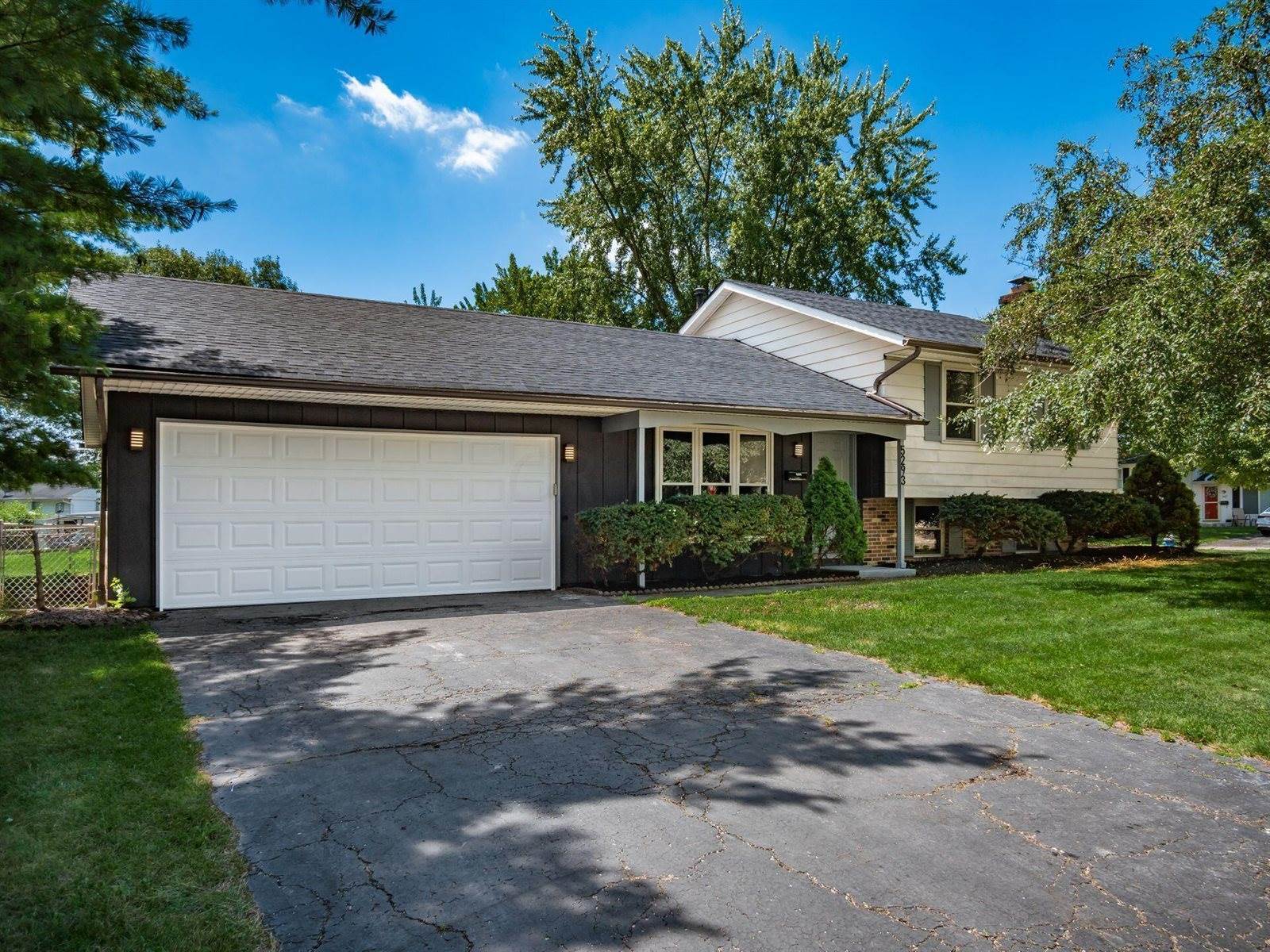 5293 Williamsburg Circle, Hilliard, OH 43026