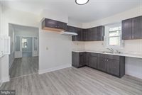 11 West Locust Street, Mechanicsburg, PA 17055