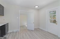 11 West Locust Street, Mechanicsburg, PA 17055