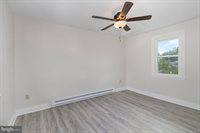 11 West Locust Street, Mechanicsburg, PA 17055