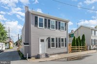 11 West Locust Street, Mechanicsburg, PA 17055