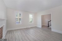 11 West Locust Street, Mechanicsburg, PA 17055