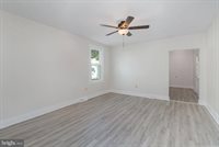 11 West Locust Street, Mechanicsburg, PA 17055