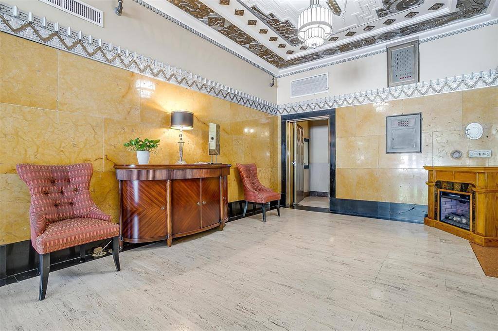 221 West Lancaster Avenue, Fort Worth, TX 76102