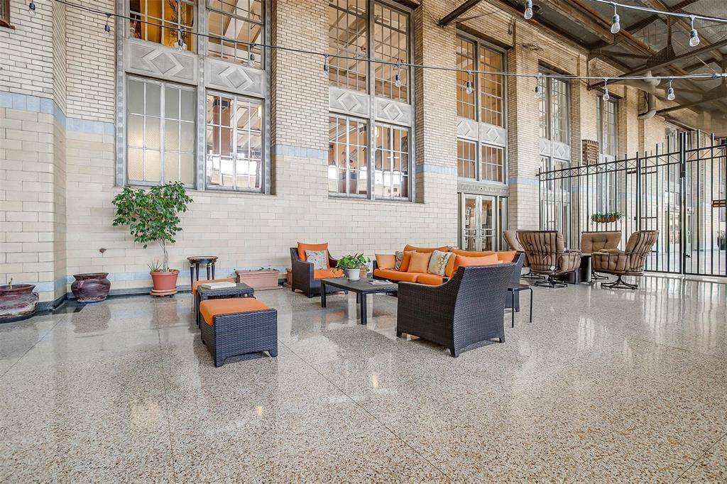 221 West Lancaster Avenue, Fort Worth, TX 76102