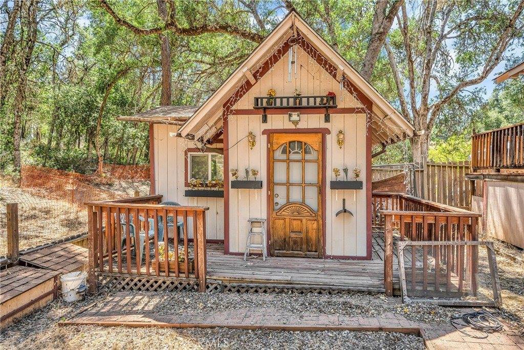 5532 Pine Avenue, Clearlake, CA 95422