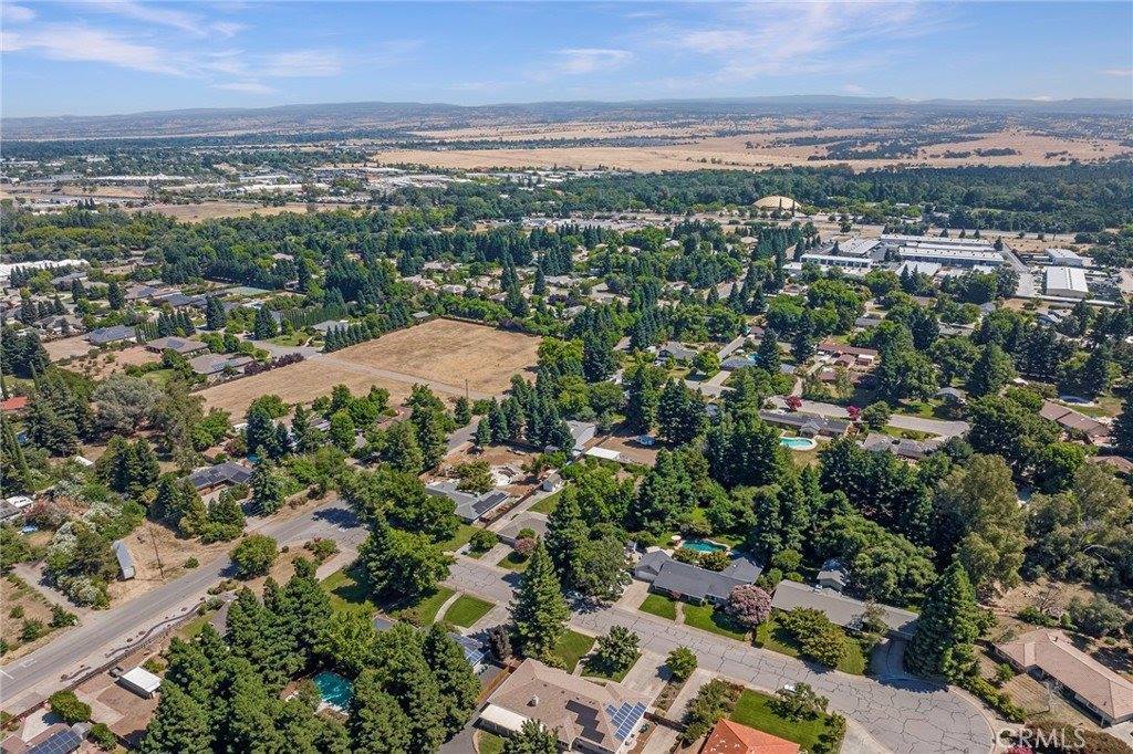 5 Gold Creek Way, Chico, CA 95928