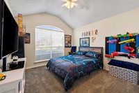 927 Benjamin Drive, Burleson, TX 76028