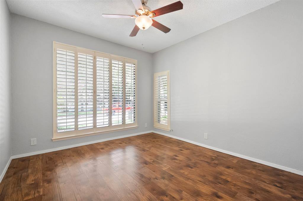 2115 Riverforest Drive, Arlington, TX 76017