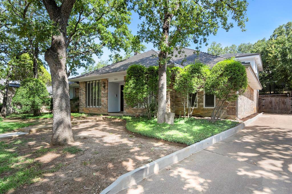 2115 Riverforest Drive, Arlington, TX 76017