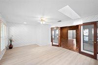 2115 Riverforest Drive, Arlington, TX 76017