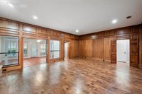 2115 Riverforest Drive, Arlington, TX 76017