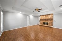 2115 Riverforest Drive, Arlington, TX 76017