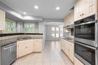 2115 Riverforest Drive, Arlington, TX 76017