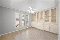 2115 Riverforest Drive, Arlington, TX 76017