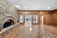 2115 Riverforest Drive, Arlington, TX 76017