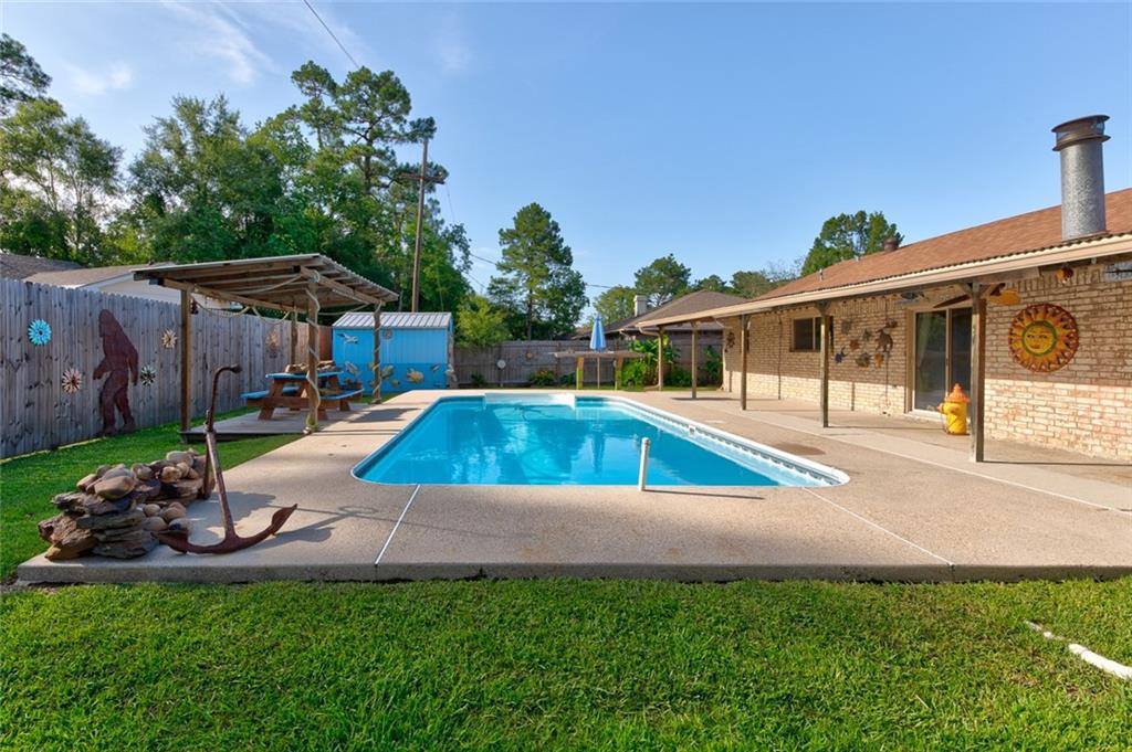 209 Clearwood Drive, Slidell, LA 70458