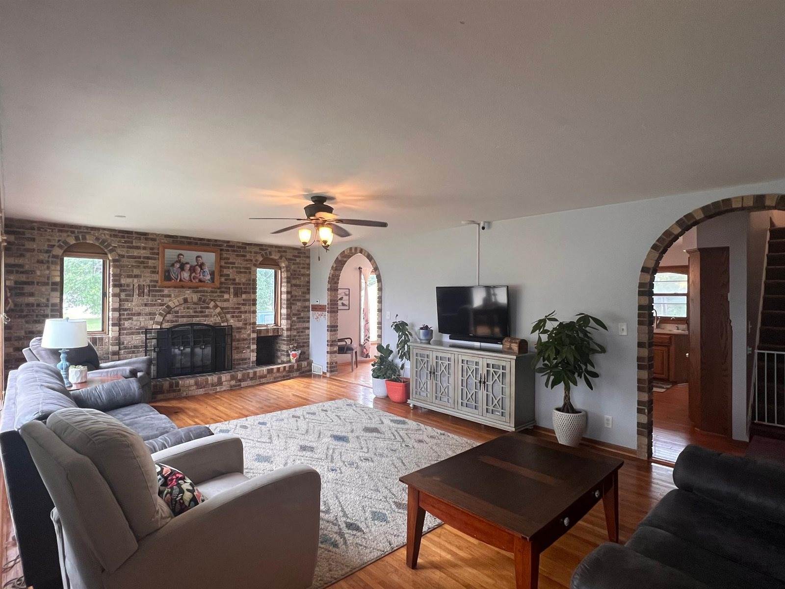 1205 4th Street NE, Staples, MN 56479