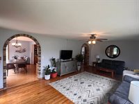 1205 4th Street NE, Staples, MN 56479