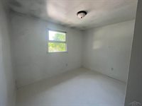 1736 Burnham, Saginaw, MI 48602