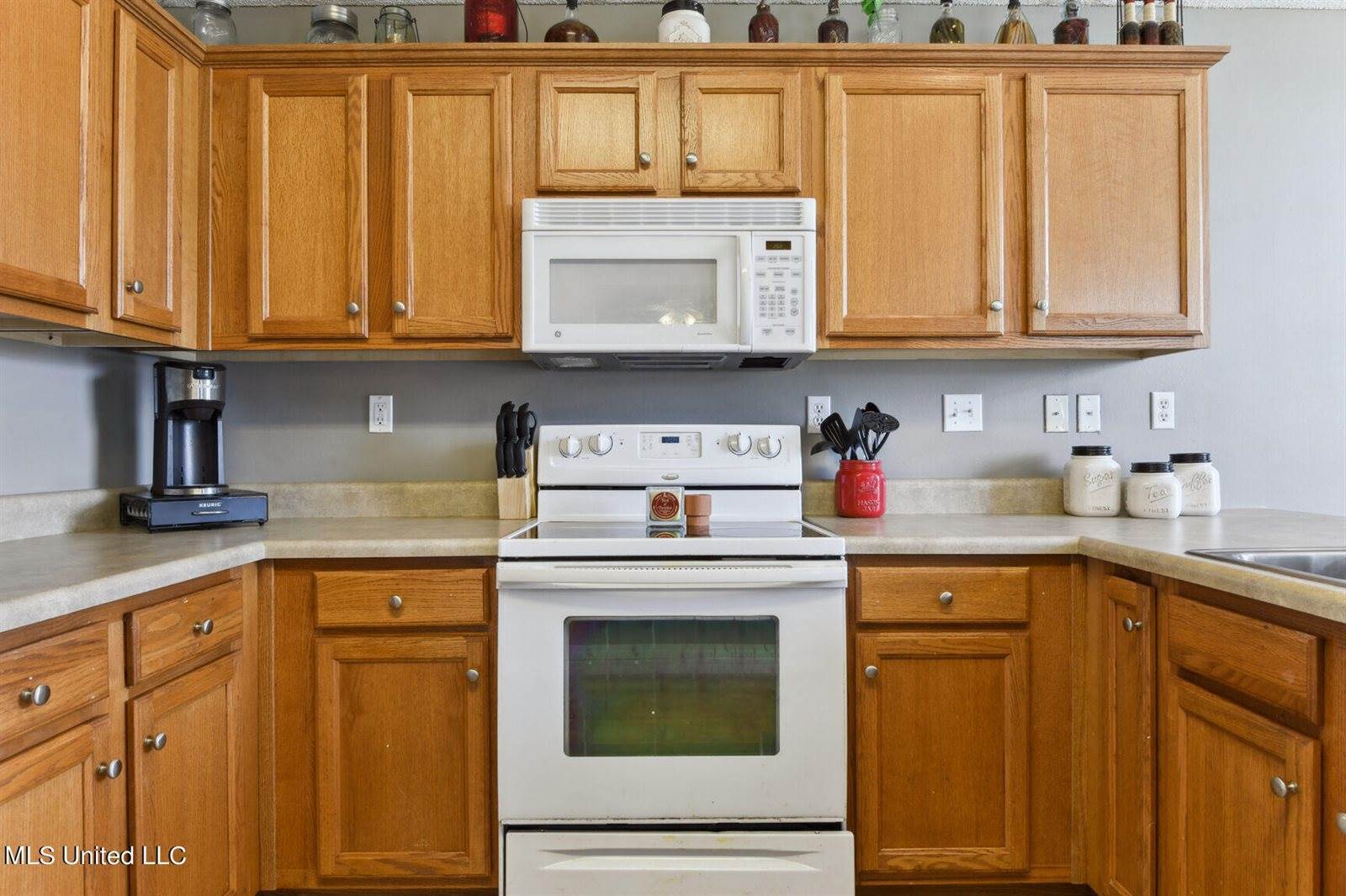 4393 Wigwam Drive, D'Iberville, MS 39540