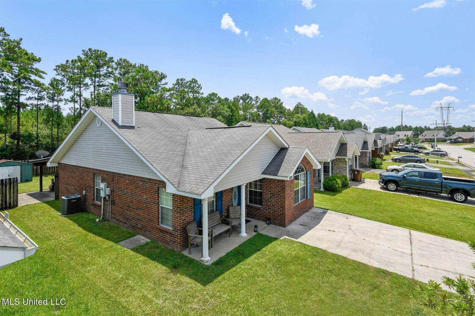 4393 Wigwam Drive, D'Iberville, MS 39540