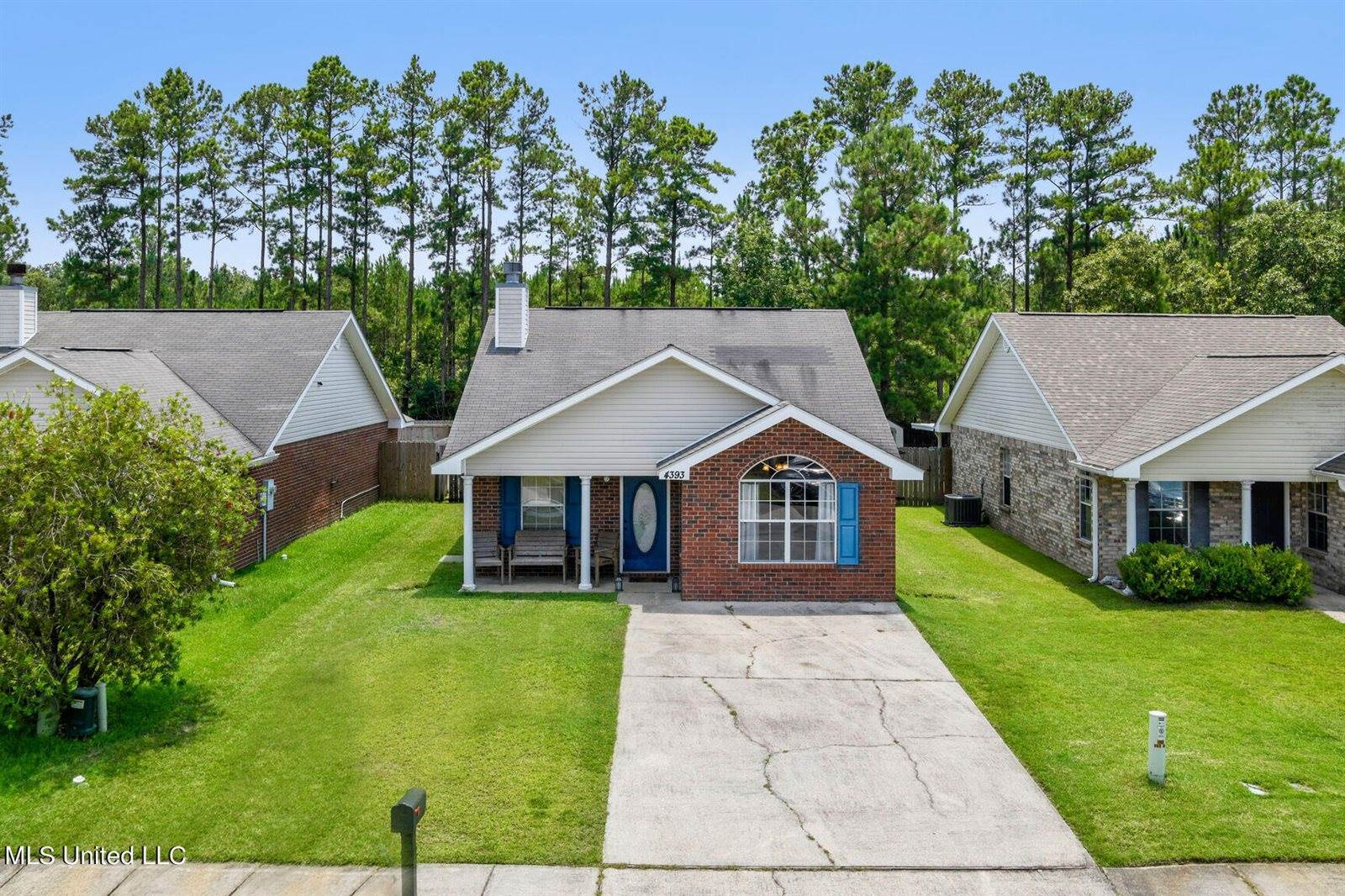 4393 Wigwam Drive, D'Iberville, MS 39540