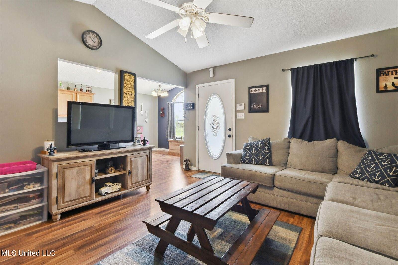 4393 Wigwam Drive, D'Iberville, MS 39540