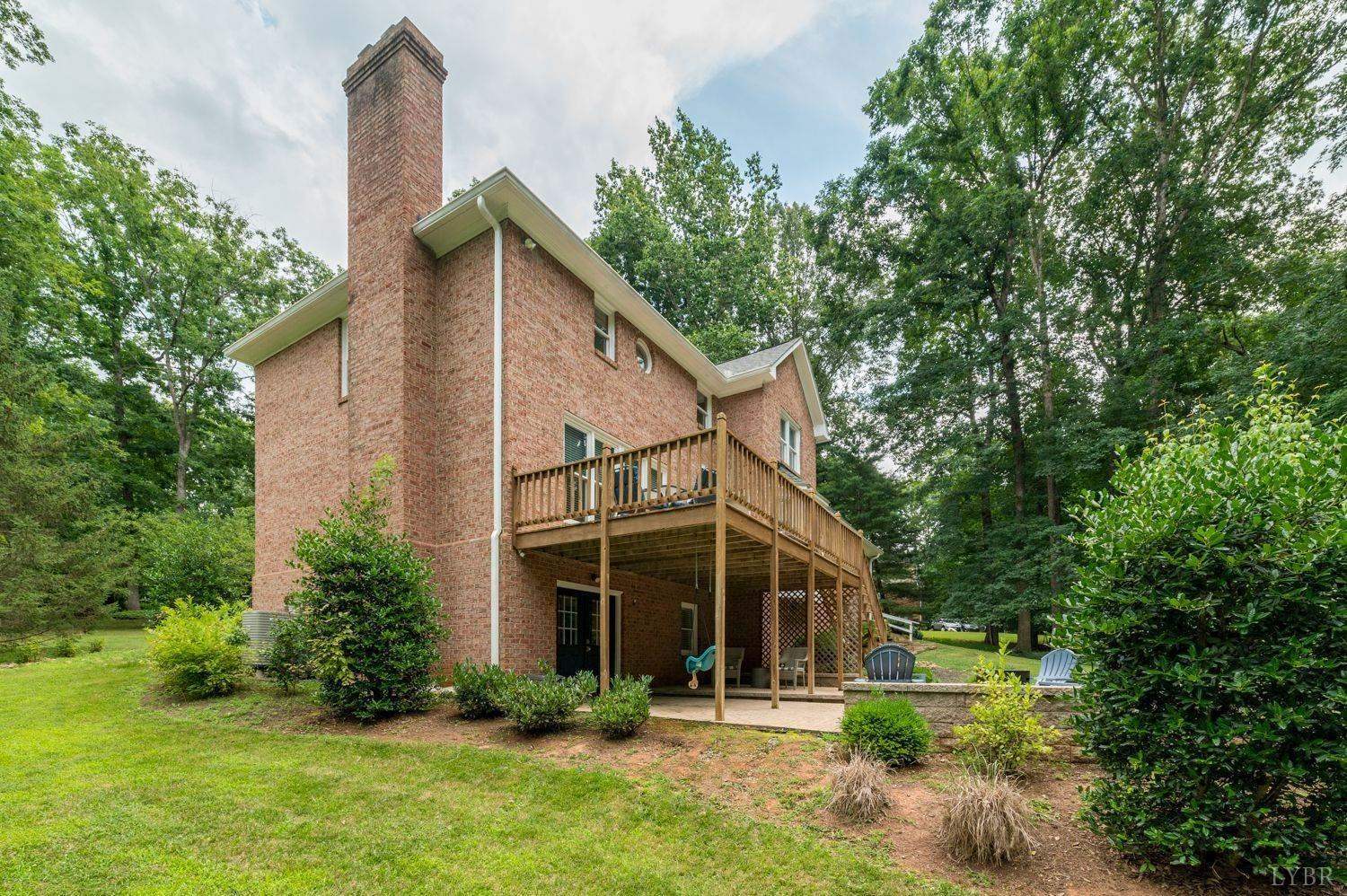 1034 Little Pine Circle, Forest, VA 24551