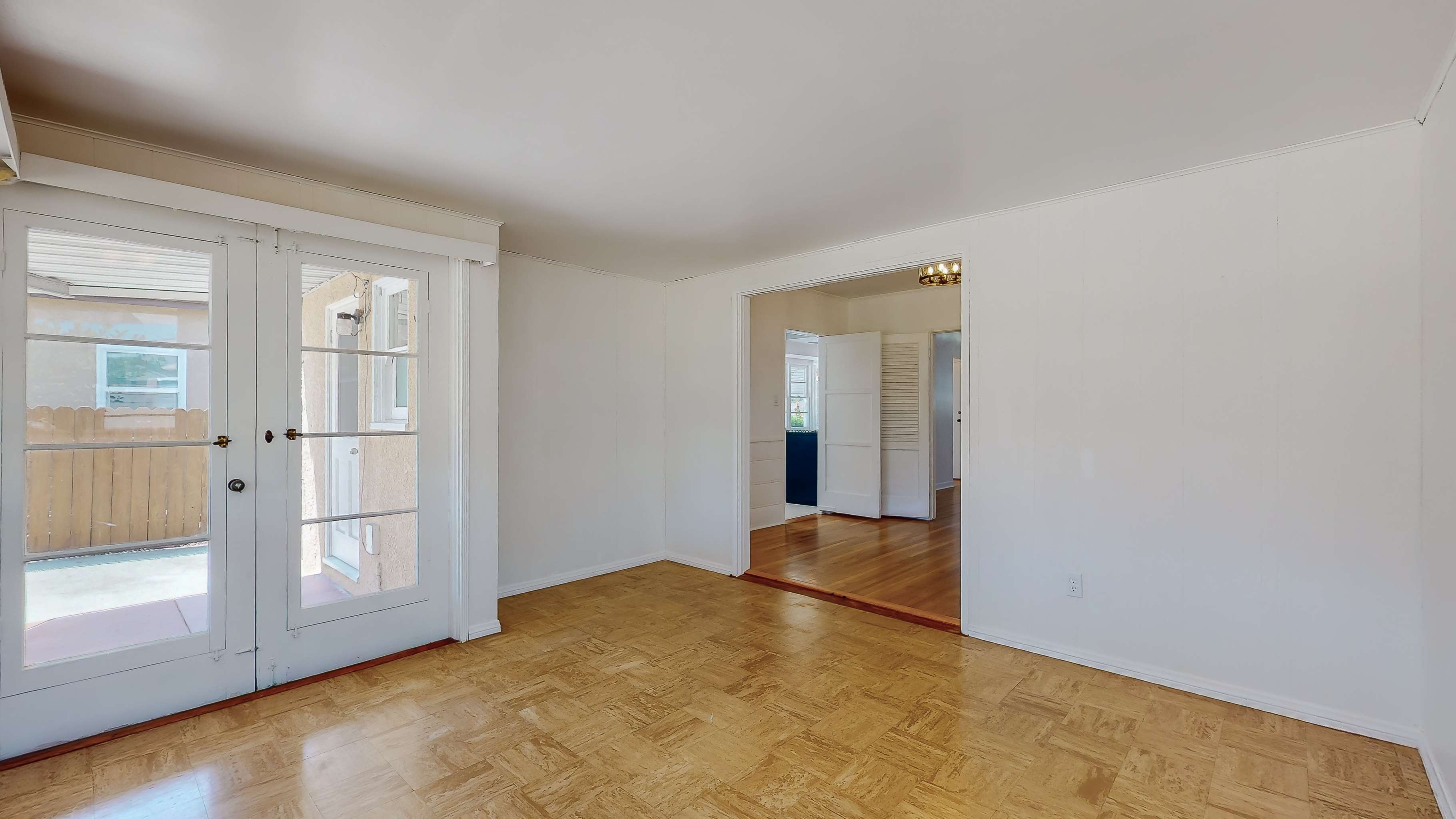 2112 Mcpherson Avenue, Los Angeles, CA 90032