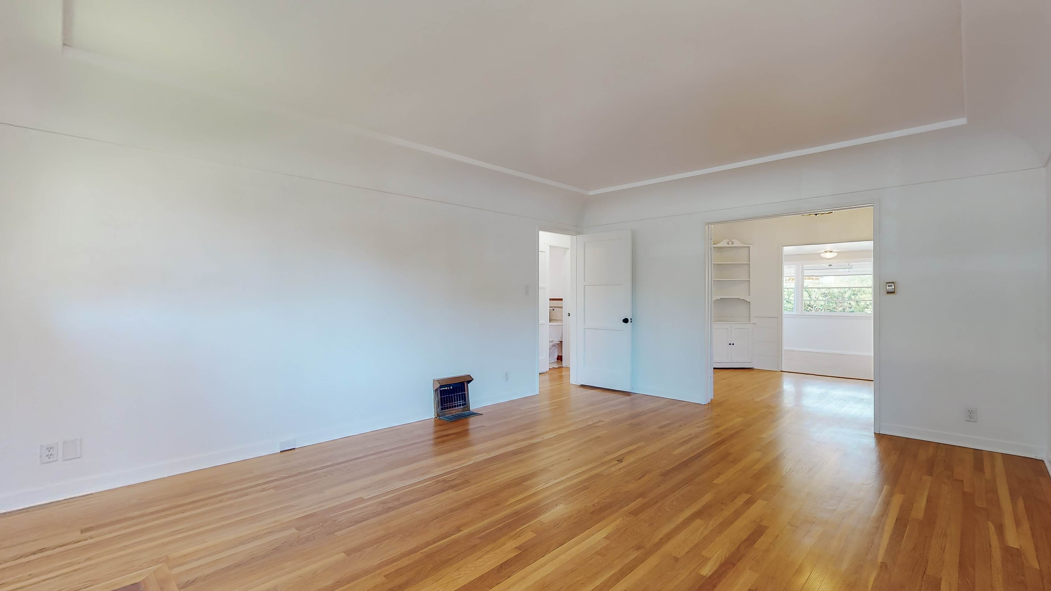 2112 Mcpherson Avenue, Los Angeles, CA 90032