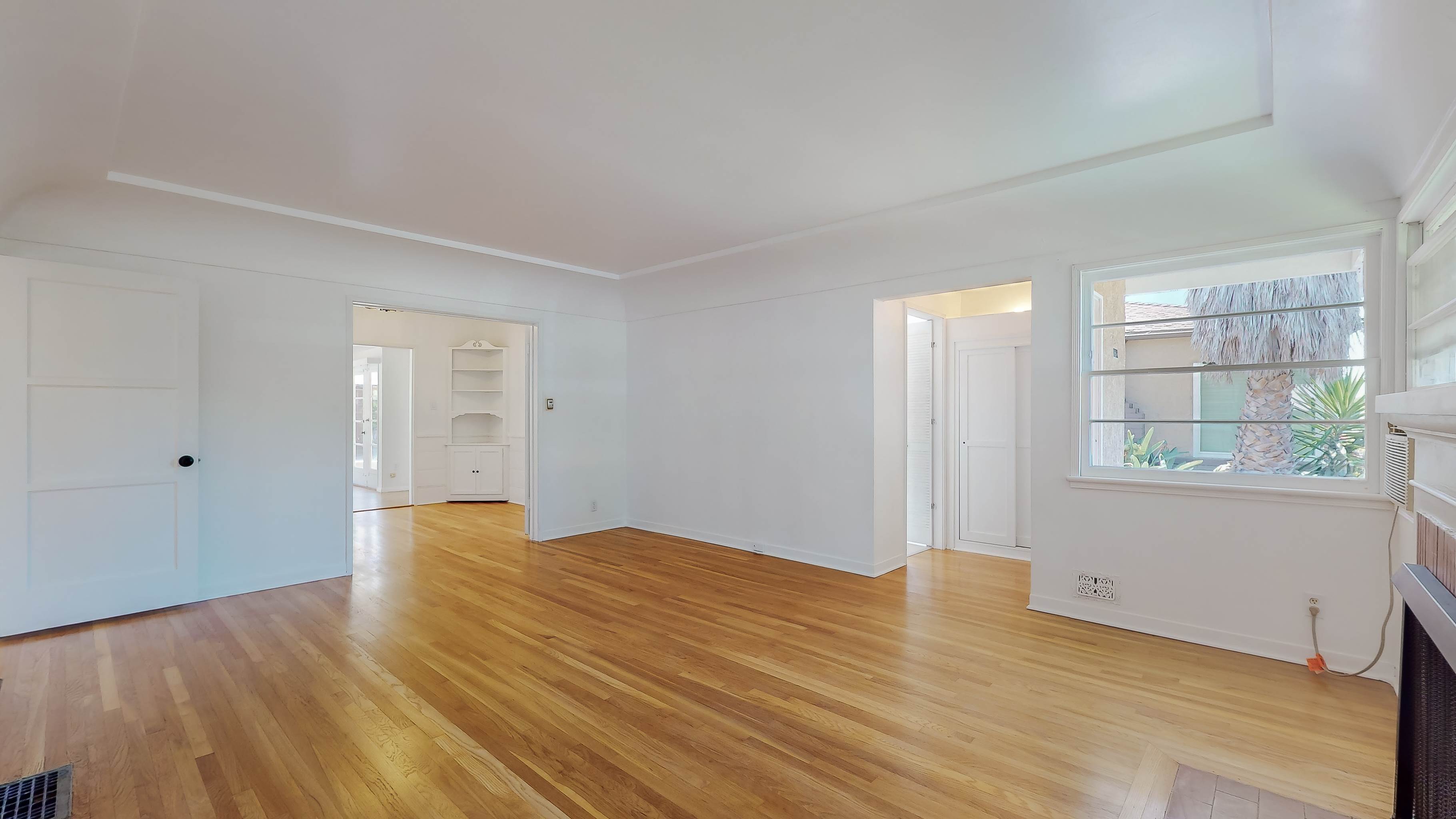 2112 Mcpherson Avenue, Los Angeles, CA 90032